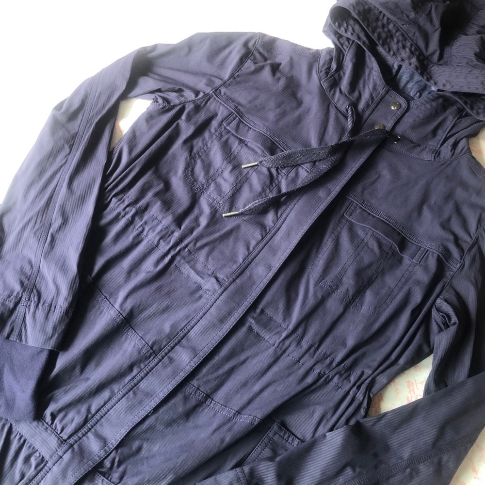 Lululemon NAVY BLUE slouchy Jacket
